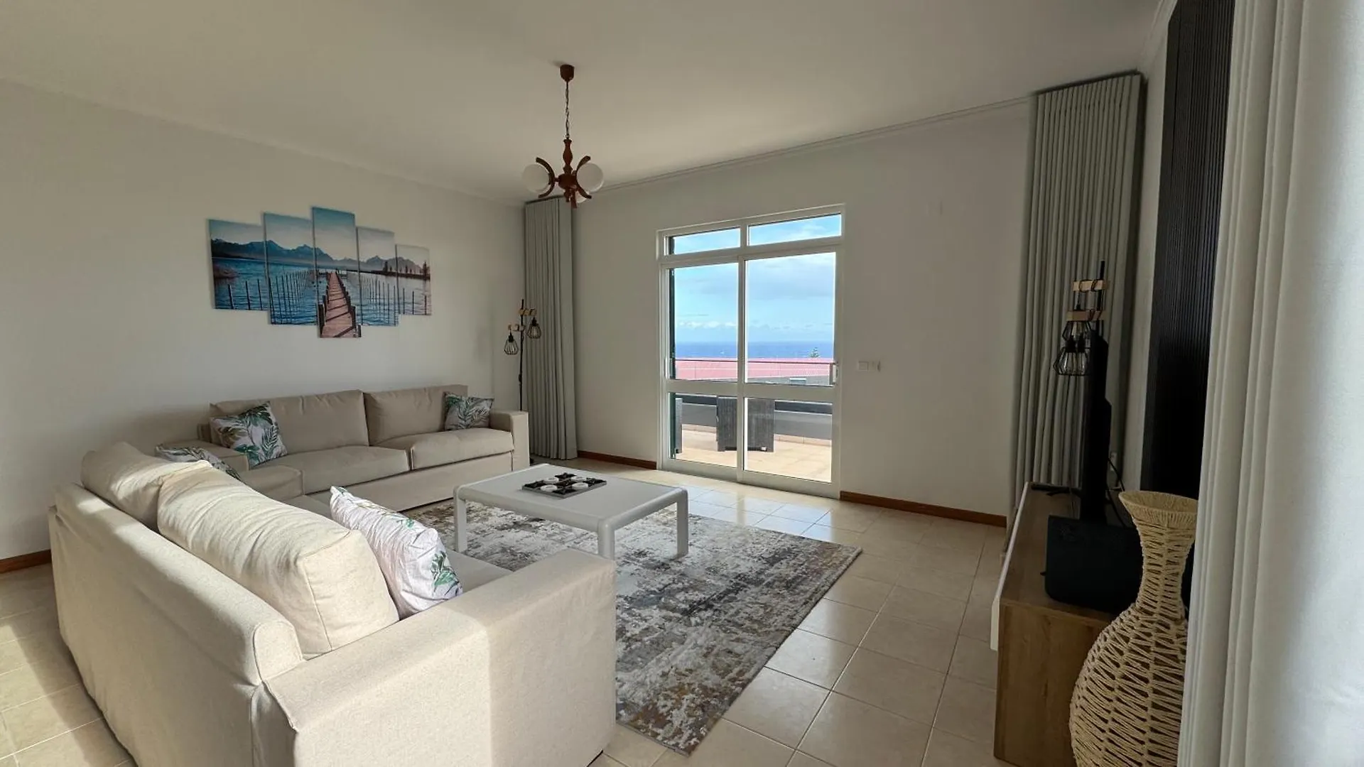 Villa Serenity Porto Moniz 0*,